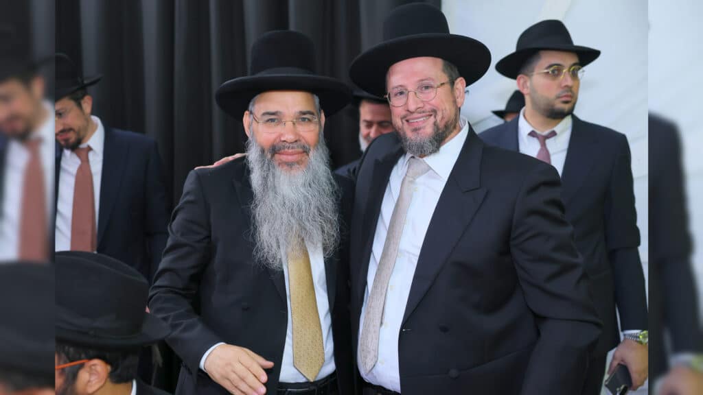 רבנים ואדמו"רים בבר מצווה לבנו של הגר"א דרעי רבנים ואדמו"רים בבר מצווה לבנו של הגר"א דרעי
