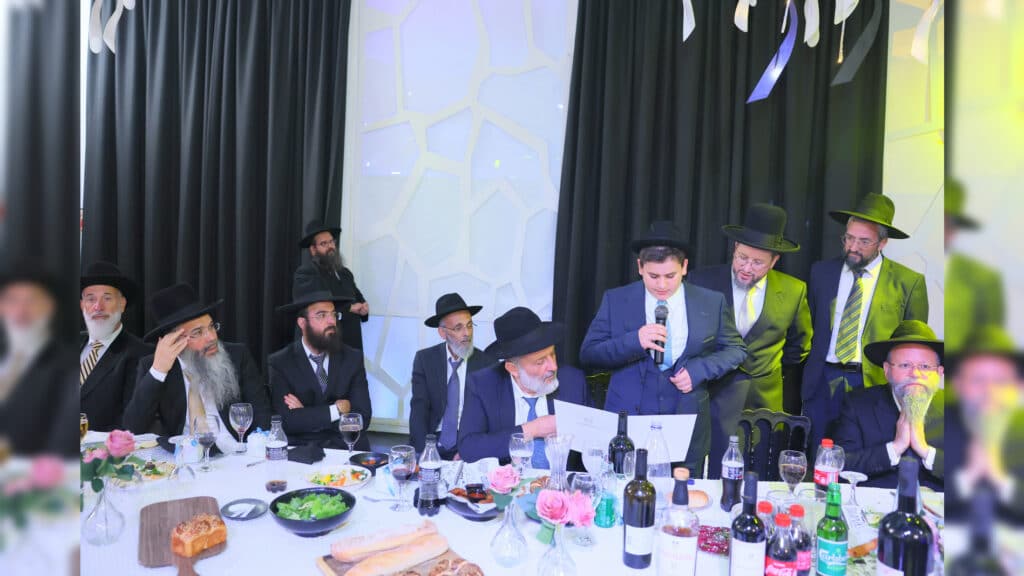 רבנים ואדמו"רים בבר מצווה לבנו של הגר"א דרעי רבנים ואדמו"רים בבר מצווה לבנו של הגר"א דרעי