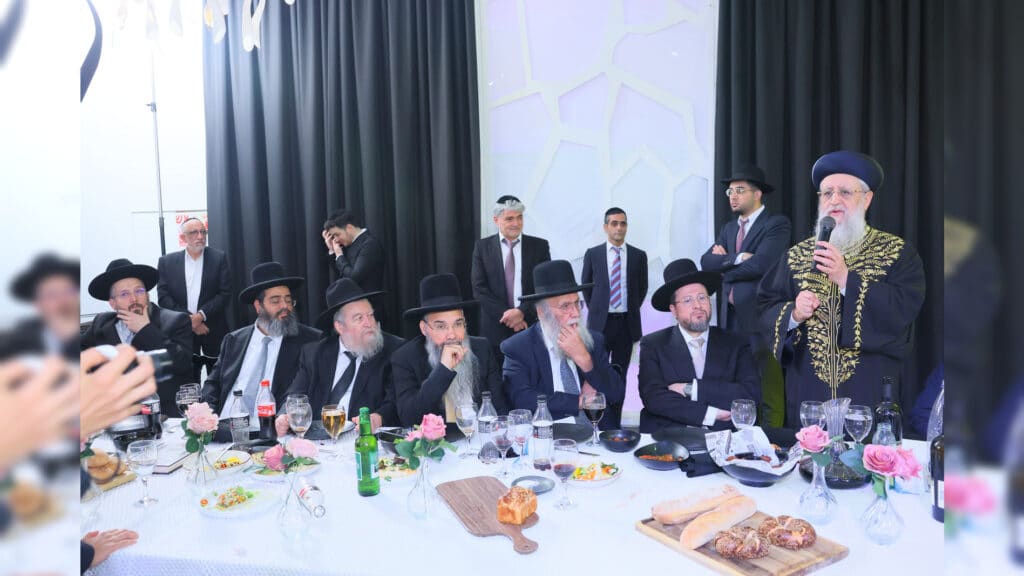 רבנים ואדמו"רים בבר מצווה לבנו של הגר"א דרעי רבנים ואדמו"רים בבר מצווה לבנו של הגר"א דרעי