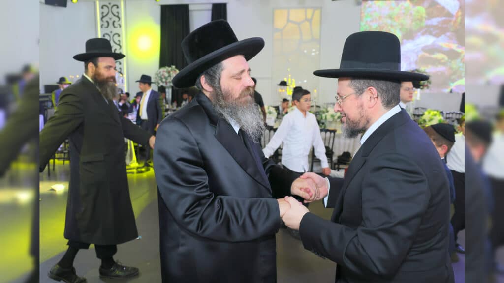 רבנים ואדמו"רים בבר מצווה לבנו של הגר"א דרעי רבנים ואדמו"רים בבר מצווה לבנו של הגר"א דרעי