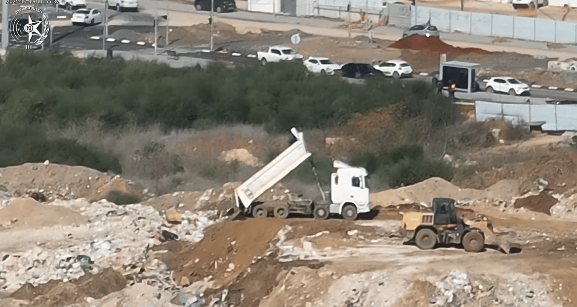 פשיטה על אתרי הפסולת הפיראטיים: 18 משאיות הוחרמו