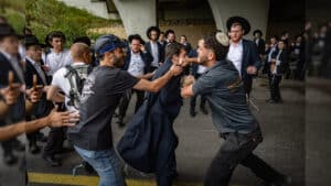נהג שלף סכין על המוחים, עימותים קשים ופקקי ענק