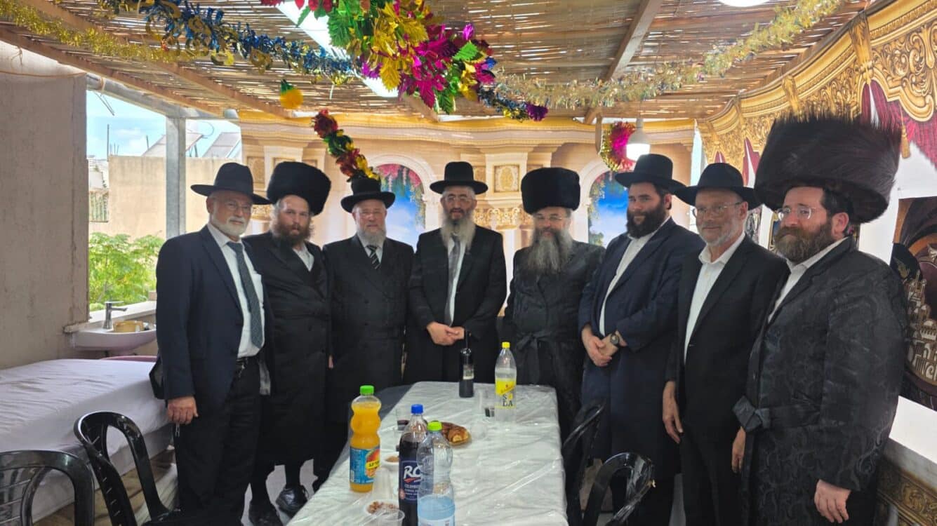 הרבנים הוקירו את ראשי ומתנדבי ארגון זק"א במהלך ביקורי חג הסוכות