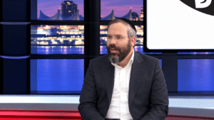 מועמד 'דגל' התורה בריאיון: "מי שייתן פתרון יהיה הפרטנר"