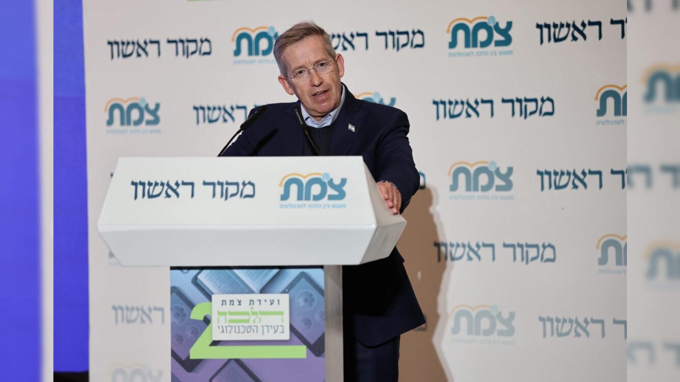 יוסי פוקס חושף: מה השתנה בלשכת נתניהו