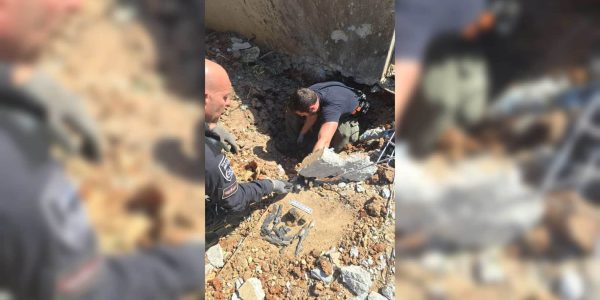 זירת נפילה במרכז   צילום: דוברות המשטרה