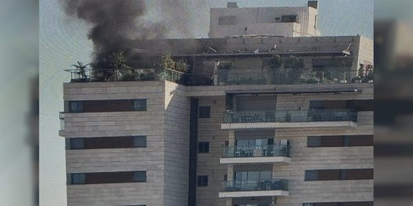 המבנה שבו אירוע הפיצוץ  צילום: דוברות כבאות והצלה