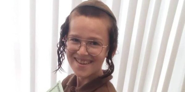 באדיבות המצלם