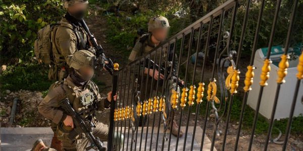 לוחמי צה"ל פועלים בקבאטיה. צילום: דו"צ