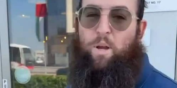 צבי קוגן, שליח חב"ד הנעדר. צילומסך