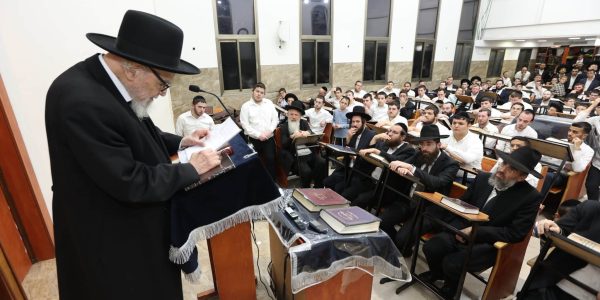 מרן הרב הירש - צילום: יעקב כהן