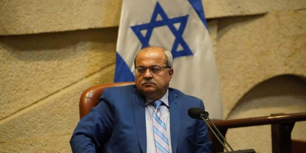 אחמד טיבי במליאה// צילום: דוברות הכנסת/ נועם מושקוביץ