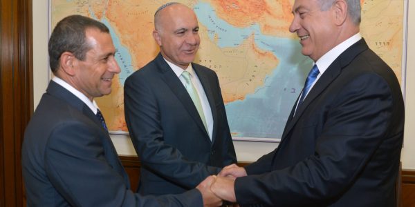 בנימין נתניהו עם ראש השב"כ לשעבר נדב ארגמן. צילום: קובי גדעון/פלאש90