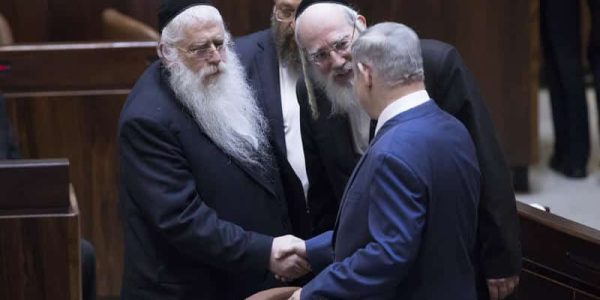 נתניהו, פרוש ואייכלר במליאת הכנסת. צילום: יונתן זינדל/פלאש 90