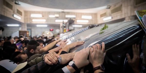 הילולת הבבא סאלי בנתיבות. צילום: יונתן סינדל/פלאש 90
