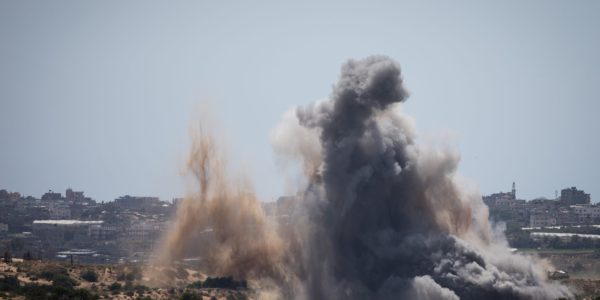 צה"ל תוקף ברצועת עזה בתגובה לבלוני התבערה בשנה שעברה | צילום: Hadas Parush/Flash90