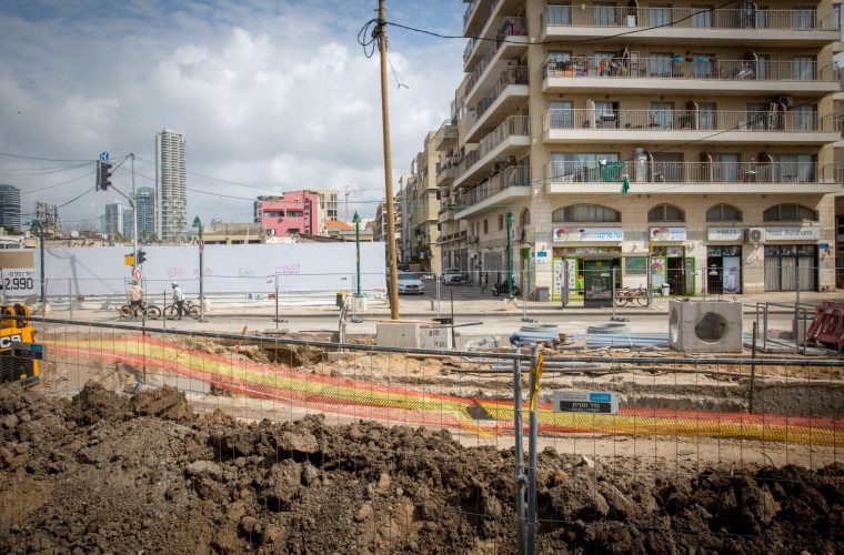 בניית הרכבת הקלה בתל אביב  צילום: מרים אלסטר/ פלאש 90