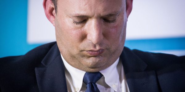 יו"ר ימינה נפתלי בנט // צילום: יונתן סינדל - פלאש 90