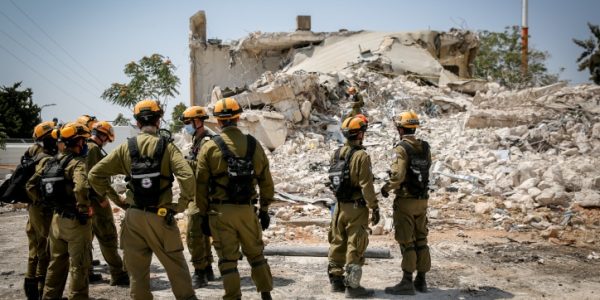 תרגיל רעידת אדמה - פיקוד העורף. צילום: דוד כהן פלאש / פלאש 90