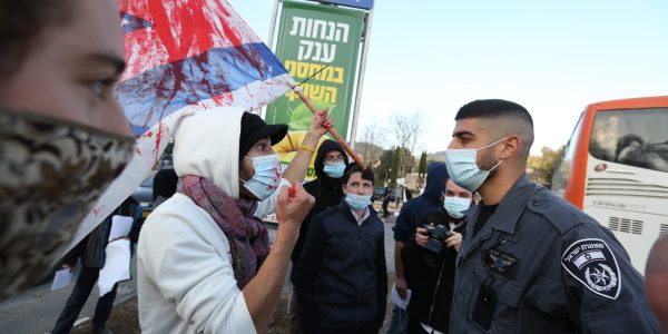 עימותים עם שוטרים בהפגנות על מותו של הנער אהוביה סנדק ז"ל // צילום: פלאש 90