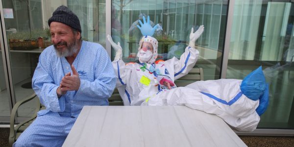 מחלקת קורונה צילום: אוליבייה פיטוסי / פלאש 90