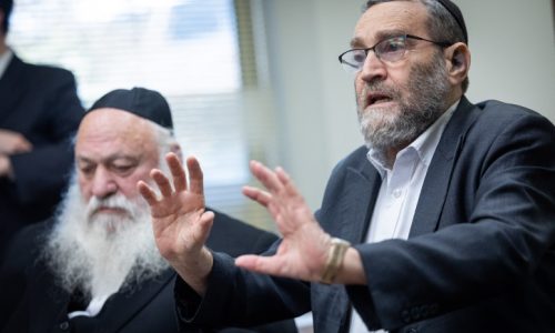 גפני וגולדקנופף בישיבת סיעת יהדות התורה צילום:  Yonatan Sindel/Flash90