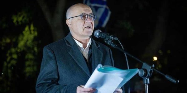 ראש השב"כ לשעבר יורם כהן בהפגנה נגד הרפורמה המשפטית. צילום: יונתן זינדל/פלאש 90