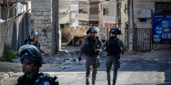 לוחמי מג"ב בעיסאוויה. צילום: יונתן זינדל/פלאש 90