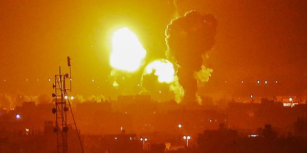 תקיפות צה"ל בעזה. צילום: עבד רחים חטיב/פלאש 90