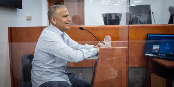 ינון מגל בעדותו בבית המשפט. צילום: חיים גולדברג/פלאש 90
