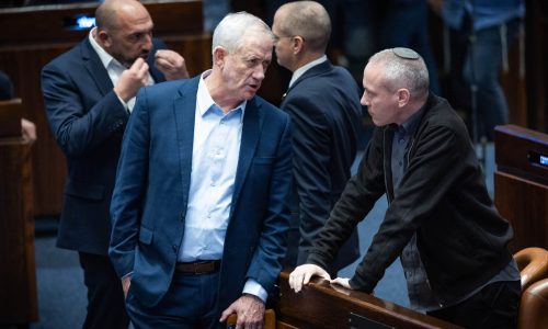 טרופר וגנץ במליאת הכנסת. צילום: יונתן זינדל/פלאש 90