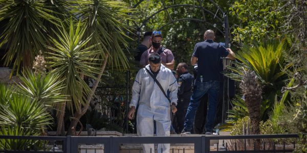 הבית בו נרצח סוהר שב"ס יוחאי אבני. צילום: חיים גולדברג/פלאש 90