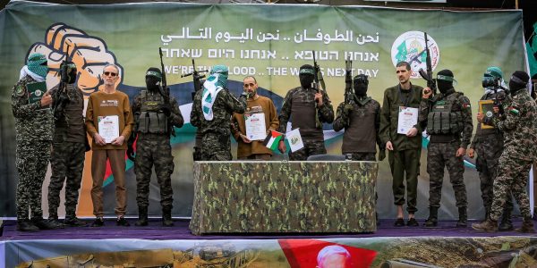 אלי שרעבי, אוהד בן עמי ואור לוי בטקס ההשפלה. צילום: עבד רחים חטיב/פלאש 90