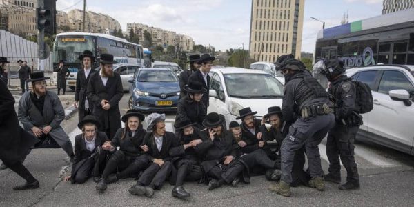 ההפגנות בירושלים   צילום: חיים גולדברג/פלאש 90