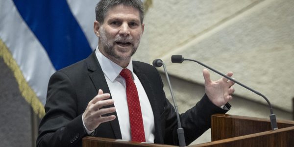 שר האוצר בצלאל סמוטריץ' במליאת הכנסת. צילום: אורן בן חקון/פלאש 90