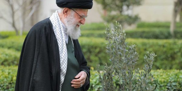 המנהיג העליון של איראן עלי חמינאי. צילום: טוויטר רשמי