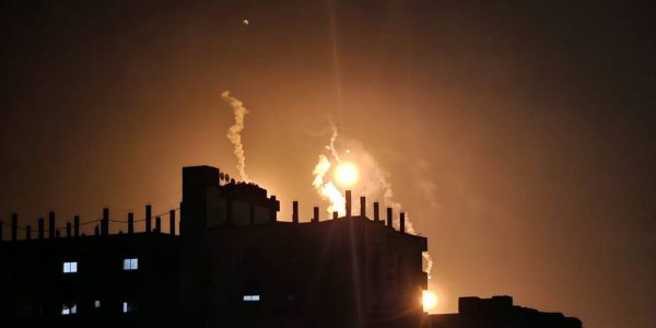 התקיפות ברפיח. צילום: רשתות פלסטיניות/ על פי סעיף 27 א'