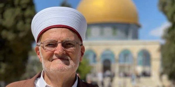 עכרמה צברי בהר הבית. צילום: רשתות פלסטיניות