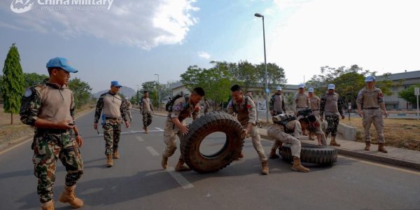 חיילים סינים מתוך הטוויטר