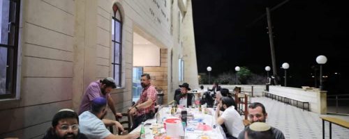 ההתוועדות בכפר חב"ד // צילום: מוטי גרין