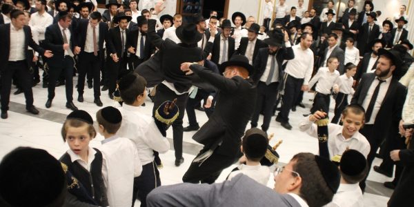 הקפות שניות בישיבת "עטרת ישראל" / צילום: באדיבות המצלם