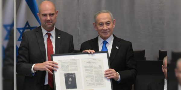 נתניהו עם יו"ר הכנסת אוחנה   צילום: עמוס בן גרשום, לע"מ