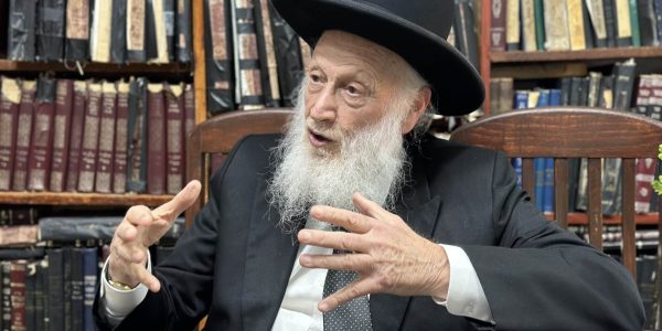 ראש ישיבת פורת יוסף וחבר מועצת חכמי התורה, הרב שמואל בצלאל // צילום: משה נוי
