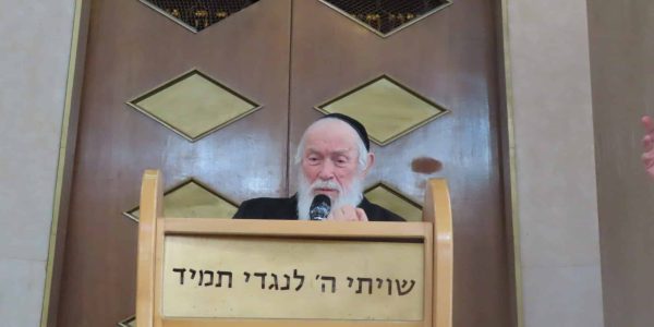 הרב זילברשטיין