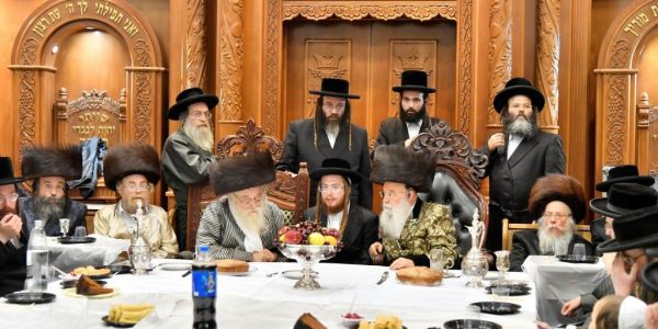 שמחת בית תולדות אהרן - מישקולץ // צילום: יהושע פרוכטר
