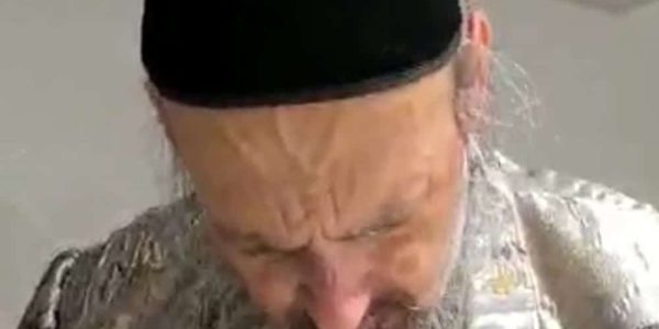 האות ש בולטת במצחו של הגאון הצדיק רבי דב קוק