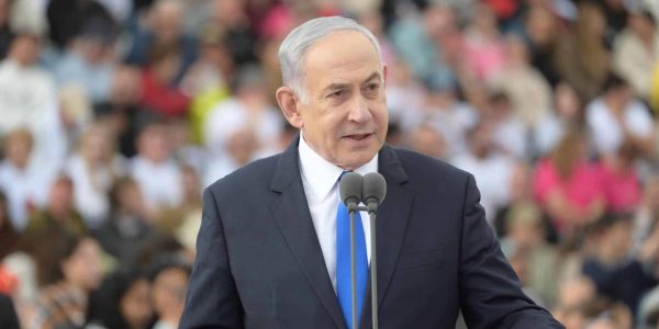 ראש הממשלה בנימין נתניהו בטקס סיום קורס קצינים בבה"ד 1. צילום: עמוס בן גרשום/לע"מ
