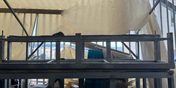 הטריבונה שקרסה באמשינוב. צילום: דוברות המשטרה