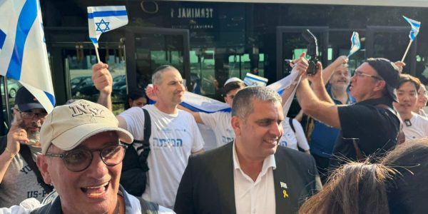 עולים מצרפת נוחתים בישראל. צילום: דוברות