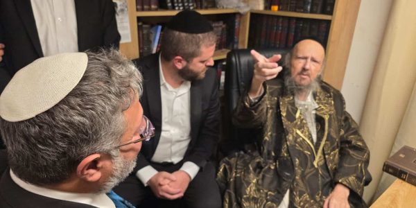 בן גביר אצל הרב קוקפ צילום: ללא